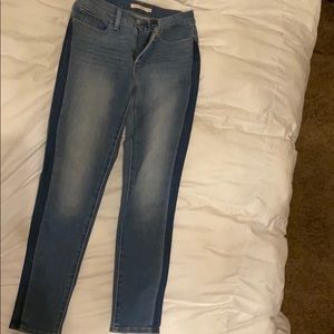 Levi’s shaping skinny jeans